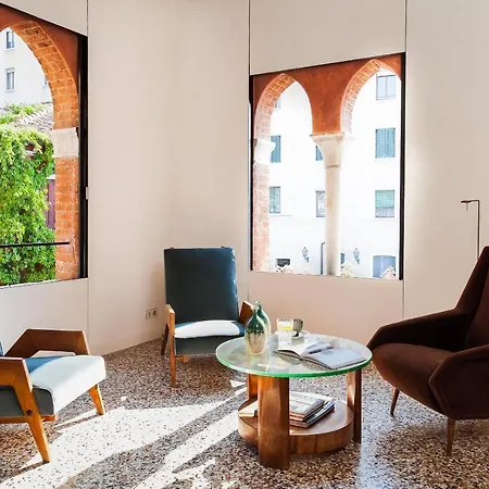 Appartamento Palazzetto Salute *